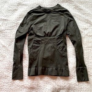 BLANQI Fitted active top